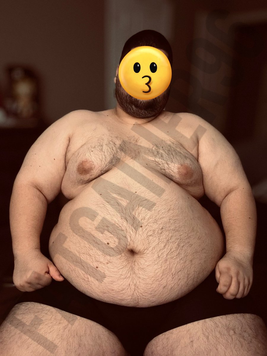 FatGainer96 tweet media