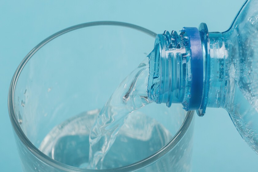 Nestlé deberá pagar una multa de 2 millones de euros por el fraude en la venta de agua mineral en Francia dlvr.it/TDTW8T