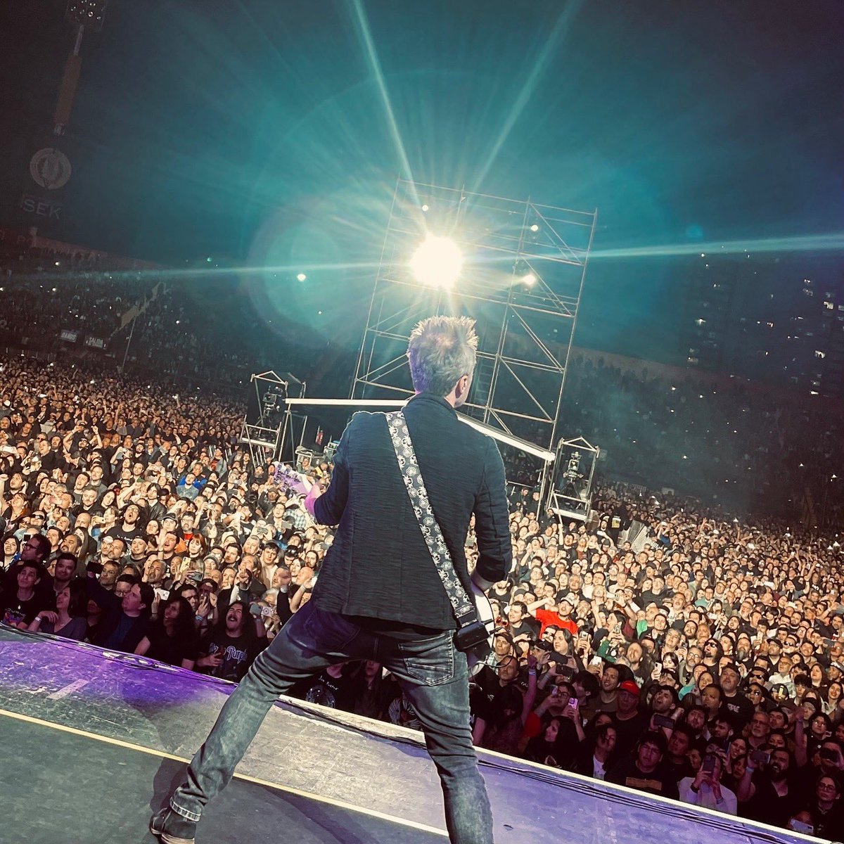 _DeepPurple's tweet photo. Santiago, you rocked! South America you’ve been amazing, next stop Poland… see you next month. 

//DP WebCrew 

Photo Credit: Cimi Mezzano

#livemusic #deeppurple #Brazil #Chile #southamerica https://t.co/soFrBtclGh