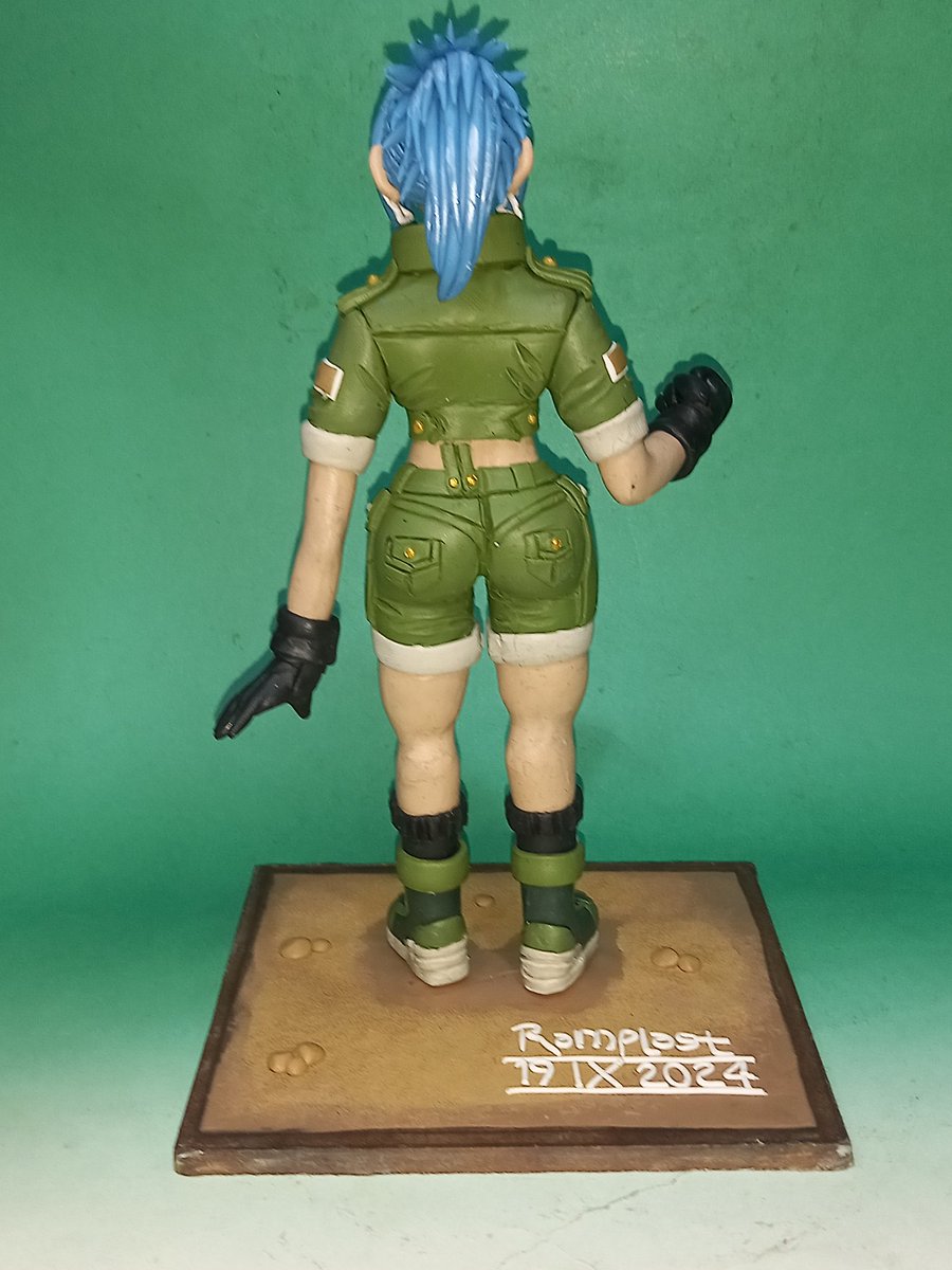 RamplastMago's tweet photo. Figura Plastilínica de Uno de Los Personajes Femeninos mas Populares de La Saga de Videojuegos "The King of Fighters" 📽🎨🎮🤗 Saludos. #Plastilina #Snkneogeo #videogames #arcadegames #KOF30th #TheKingofFighters #LeonaHeidern https://t.co/5Zu1zIgUm4