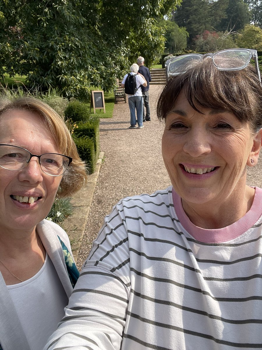 Della Norris (@dellanorrisot) on Twitter photo A lovely, but slightly shorter catch up with the super <a href="/Sue_T2O/">Sue_t2o ๐โโ๏ธ๐ช๐บ</a> a Knightshayes Court due to me overshooting the Tiverton turn off and ending up in Taunton!
Coffee and catching up with all things OT and with life. Lovely!๐ A lovely, but slightly shorter catch up with the super <a href="/Sue_T2O/">Sue_t2o ๐โโ๏ธ๐ช๐บ</a> a Knightshayes Court due to me overshooting the Tiverton turn off and ending up in Taunton!
Coffee and catching up with all things OT and with life. Lovely!๐