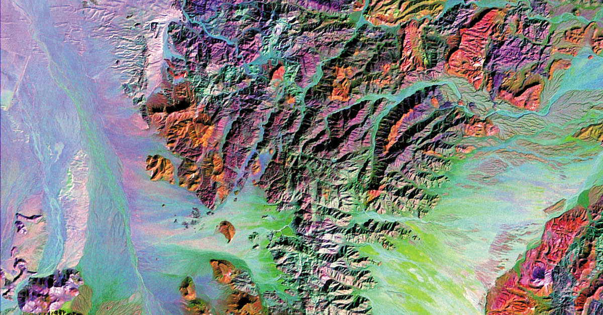 GeoByENVI's tweet image. Have you ever wondered about the impact of remote sensing on business strategy or operations? See how cutting-edge remote sensing technologies can give business leaders the upper hand.
hubs.ly/Q02PKcDs0

#RemoteSensing #GeospatialTechnologies #GIS #EarthObservation