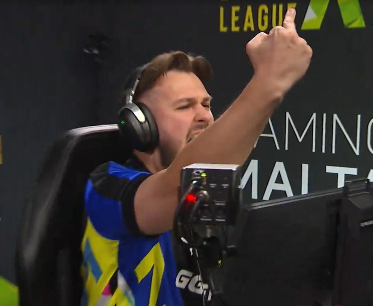 Kimchi_VVV's tweet photo. @jLcsgo_ Lmao 🤣 https://t.co/7fItBtwyM0