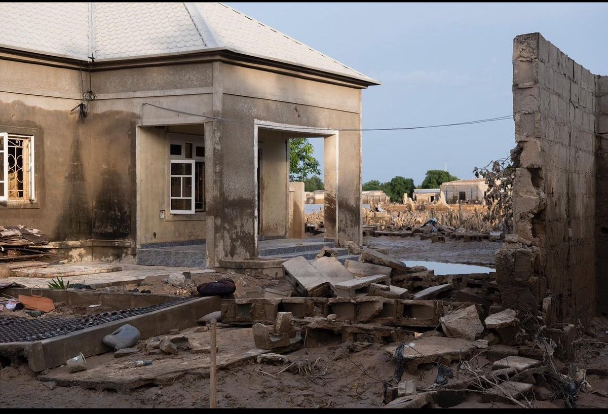 Some photos captured by <a href="/bits_of_borno/">Yerwa</a> of the aftermath of the #MaiduguriFlood at Fori Maiduguri on 15th September 2024.