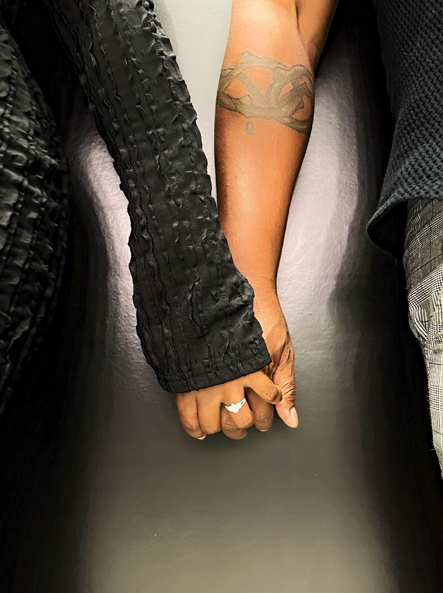 ArtisticWonder's tweet photo. I am no longer a girlfriend. But this ain’t an breakup announcement 🤭💍 https://t.co/K8ZE3fNJkS