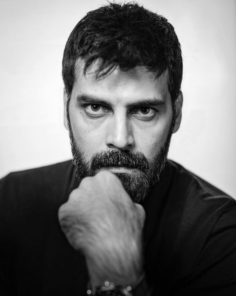Erkan Meriç 🖤💥

İnstagramdan Yeni 🧿