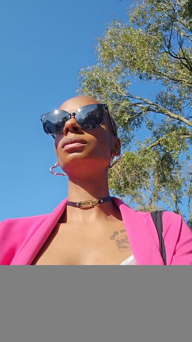 Another glorious day findom, Just had a cute little cashmeet with a sub, now I'm on my way to go spend<a href="/tag/footfetish"class="tags"><span>#footfetish</span></a><a href="/tag/ebonygoddess"class="tags"><span>#ebonygoddess</span></a><a href="/tag/feetpics"class="tags"><span>#feetpics</span></a>