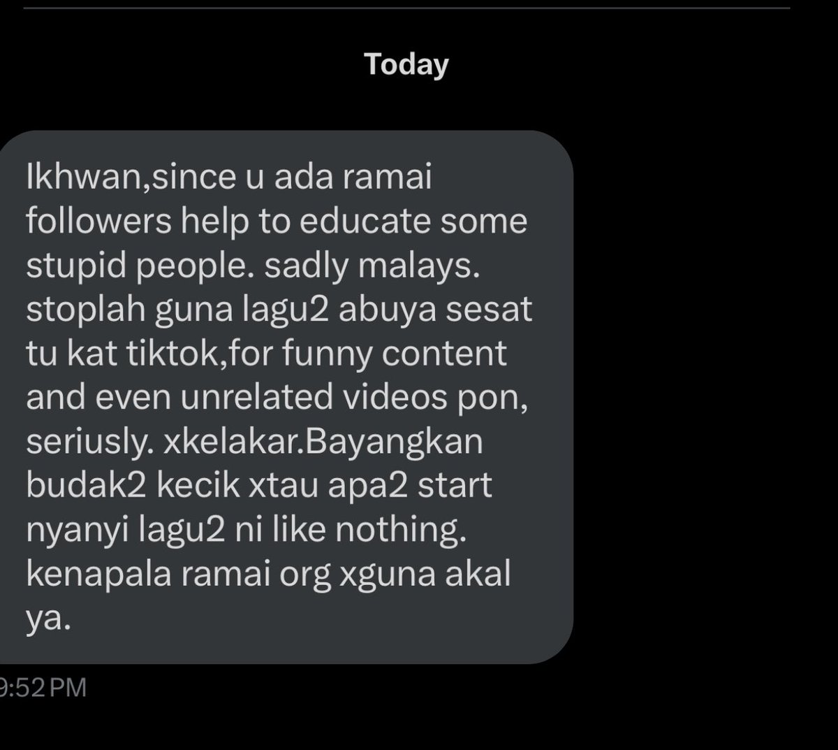 JatIkhwan's tweet photo. Aiyokkk tak tahuu. Korang ni😡 https://t.co/4LmA4rdDlM