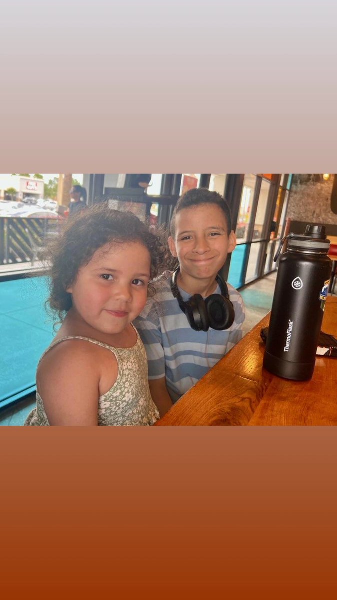 I enjoyed my trip to Orlando visiting my daughter and her family. #cobbartteacherscreate