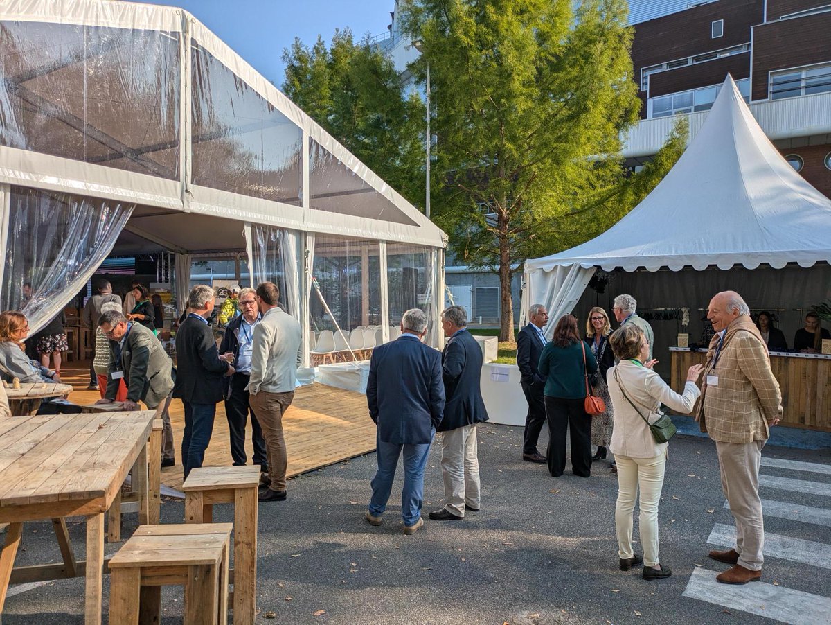 Les 20 ans d’Ecostu'Air <a href="/LeSevede/">Le_SEVEDE</a> marquent une étape symbolique dans notre engagement pour un territoire circulaire et une gestion responsable et durable des déchets. Ensemble, continuons à œuvrer pour un avenir plus propre et respectueux de l'environnement !