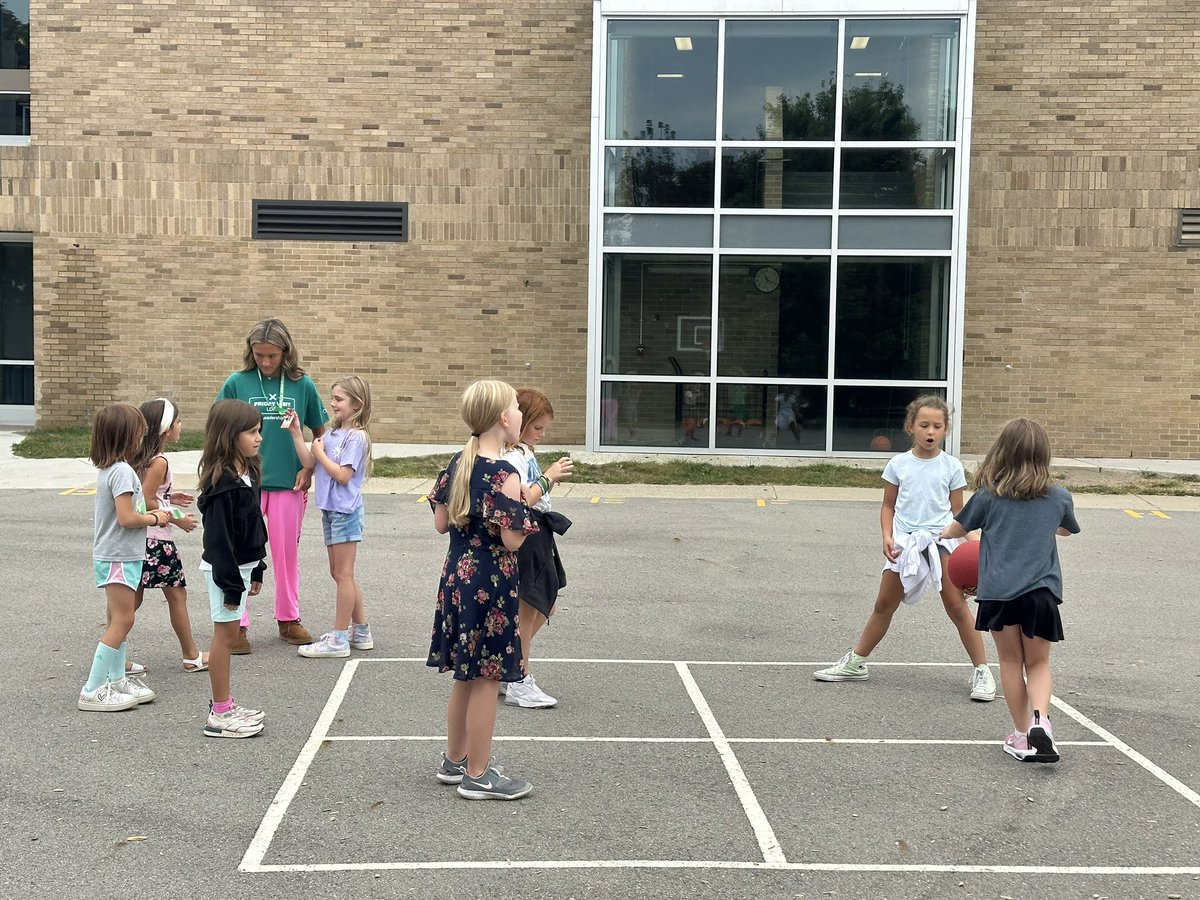 Stadium Drive Elementary tweet media