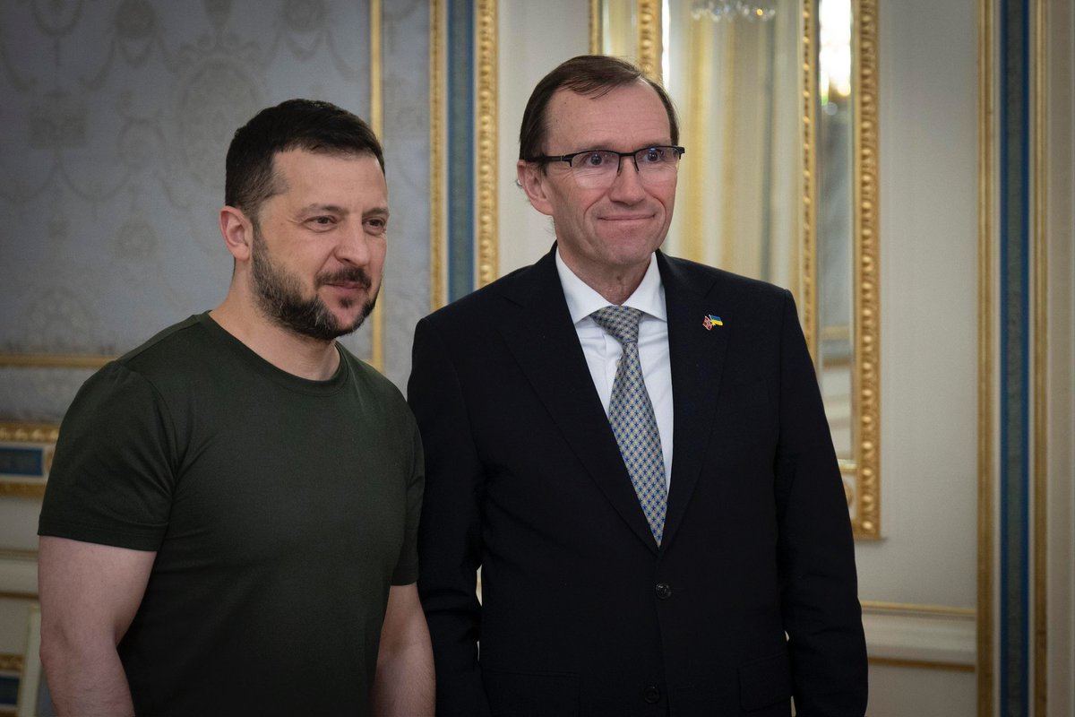 The 🇳🇴 Government announces a significant strengthening of our Nansen programme for Ukraine.

Total support  is increased to at least NOK 135 billion. Programme extended to 2030. NOK 5 billion extra this fall, total support in 2024 is now NOK 27 billion. We  #StandWithUkraine 🇺🇦