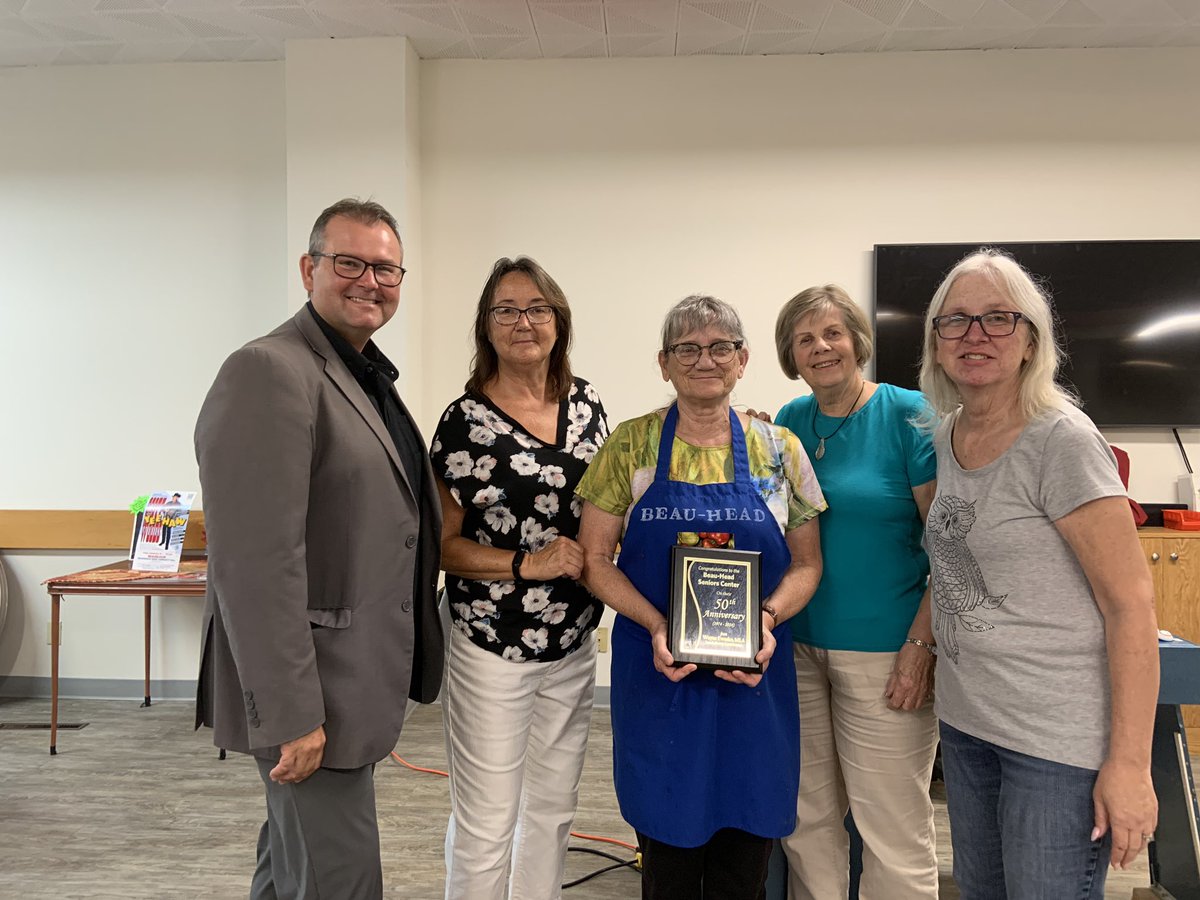 WayneEwaskoMLA's tweet photo. Congratulations to the Beau-Head Seniors Association on their 50th Anniversary!! Thank you to all of the wonderful members who started the organization and those that continue to #volunteer 🎂 #EasternMB #bettertogether https://t.co/cSMTzGoQFo