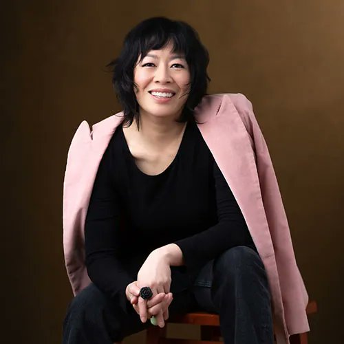 theliteraryhill's tweet image. Don&apos;t miss our panel &quot;Sleuths, Spies and Suspects&quot; on October 6 @EasternMarketDC It&apos;s a killer. With I.S. Berry @isberryauthor Stephen Spotswood @playwrightsteve K.T. Nyugen &amp;amp; Austin S. Camacho #thriller #mystery #fiction