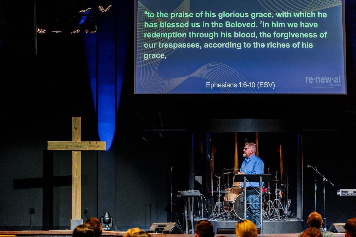 renewalapopka's tweet image. Can you believe it? We’re rescued, redeemed, and restored through His grace!" 🙌  Ephesians 1:6-10 reminds us just how much we’re loved and how His grace changes everything. Let’s give Him praise for all He’s done! ✝️  #praisebreak #praisepause