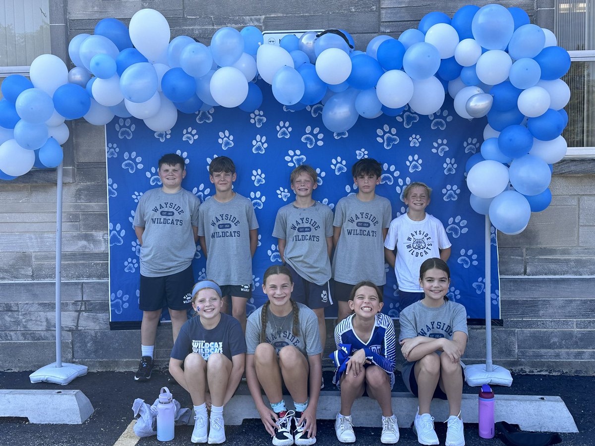 msgriesmeyerOLW's tweet photo. 6th grade at Wildcat Prowl! @olwschoolAH https://t.co/EB38T0m5TM
