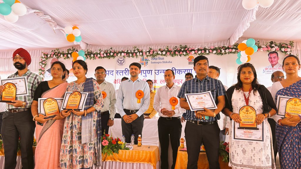 spsinghkheri's tweet photo. Nipun Orientation Programme Lakhimpur Kheri https://t.co/NZ5yrXknOe
