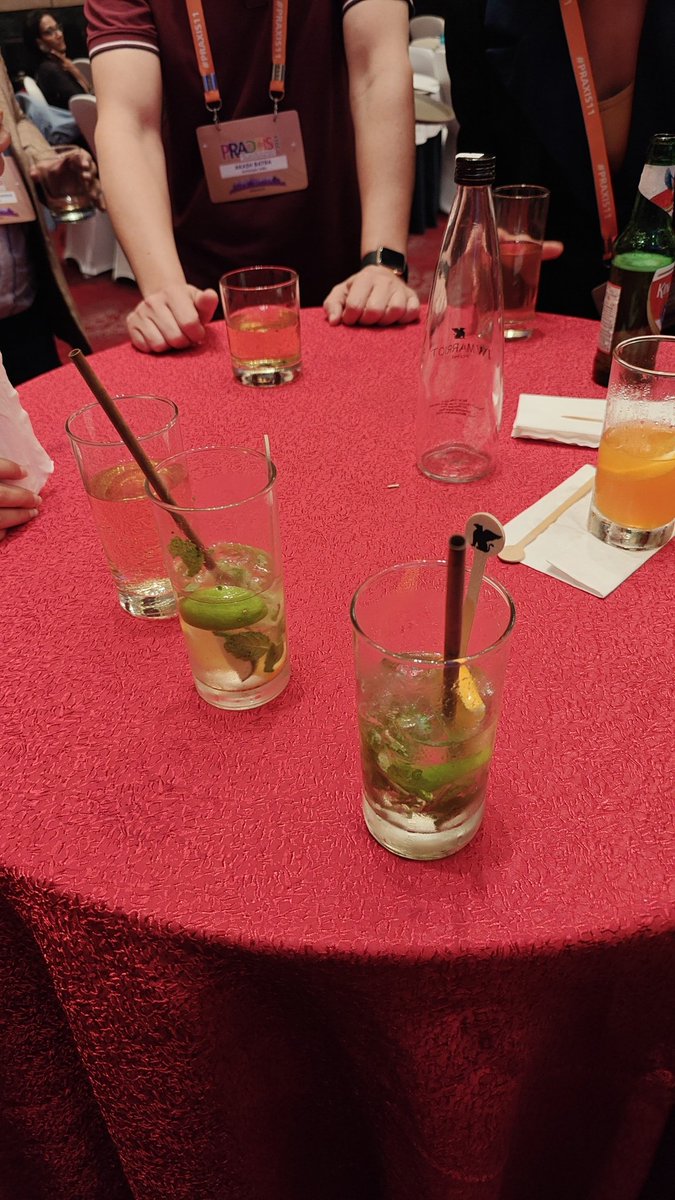 Uncaged Parakeet tweet media