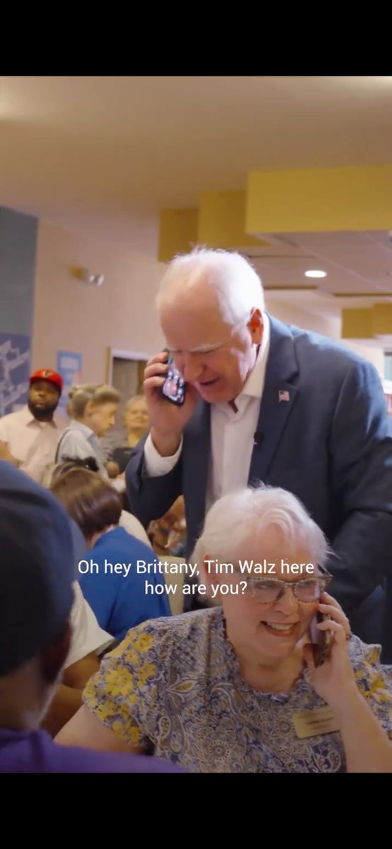 thegowski's tweet photo. @Tim_Walz "Oh hey Brittany how are you" interesting talking to the home screen. https://t.co/6ek7nIP05X