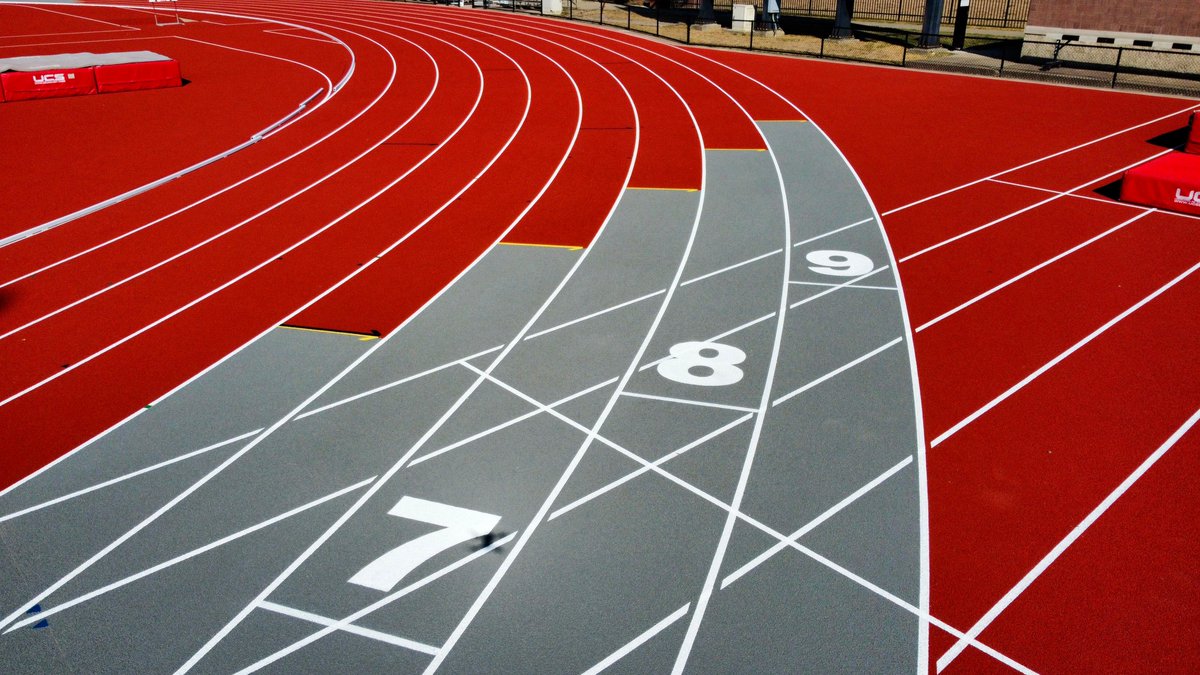 The new <a href="/BeynonSports/">Beynon Sports</a> track at <a href="/OhioStAthletics/">Ohio State Buckeyes 🌰</a>' Jesse Owens Memorial Stadium, completed yesterday, is ready to greet some of the Buckeyes' top student-athletes!🏃‍♀️💨🏃‍♂️💨 A huge thank you to <a href="/TheVascoGroup/">The Vasco Group</a> for their outstanding construction work on this project.🙏 We hope