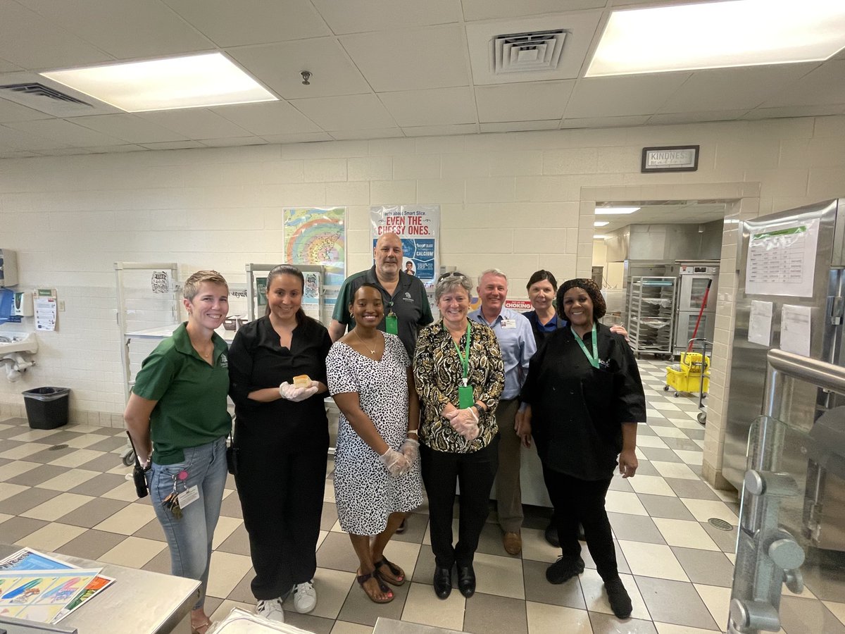 RA Team getting ready to serve a spaghetti dinner to our parents, students, and staff.  Open House 2024.