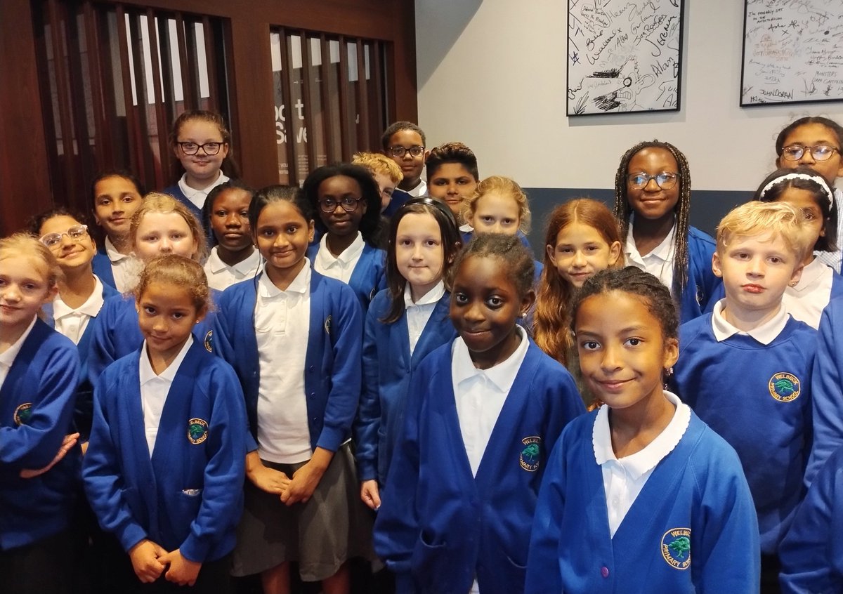 WelbeckPS's tweet photo. This afternoon our Welbeck choir sang beautifully at the Creativity Collaboratives Celebration Event at the Broadway Cinema .Thank you to the children who spoke so eloquently about creativity at Welbeck, you were great ! π@NST_forschools #creativityat Welbeck #Musicat Welbeck https://t.co/Z9Po9L00rt