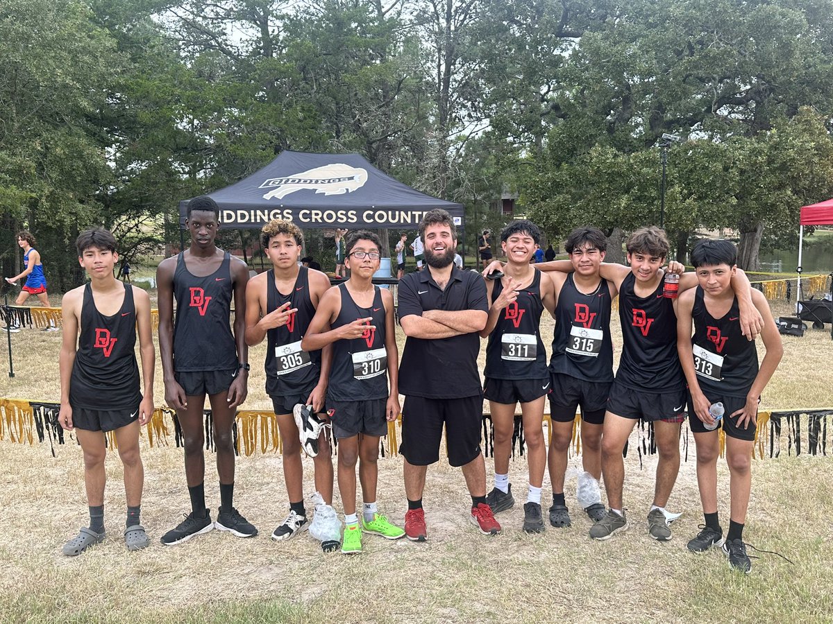Great meet DV boys! Several personal bests despite being one of the hardest courses we’ll face this year. 

Things are looking promising heading into our home meet next week!