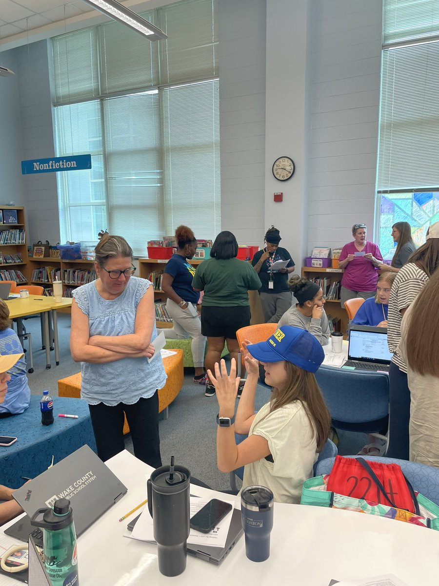 Shari C. Burton tweet media