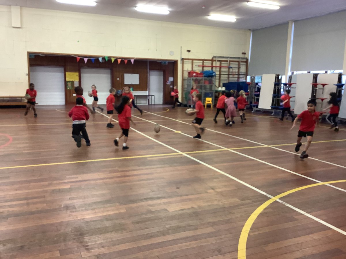 Mrs Morrison tweet media