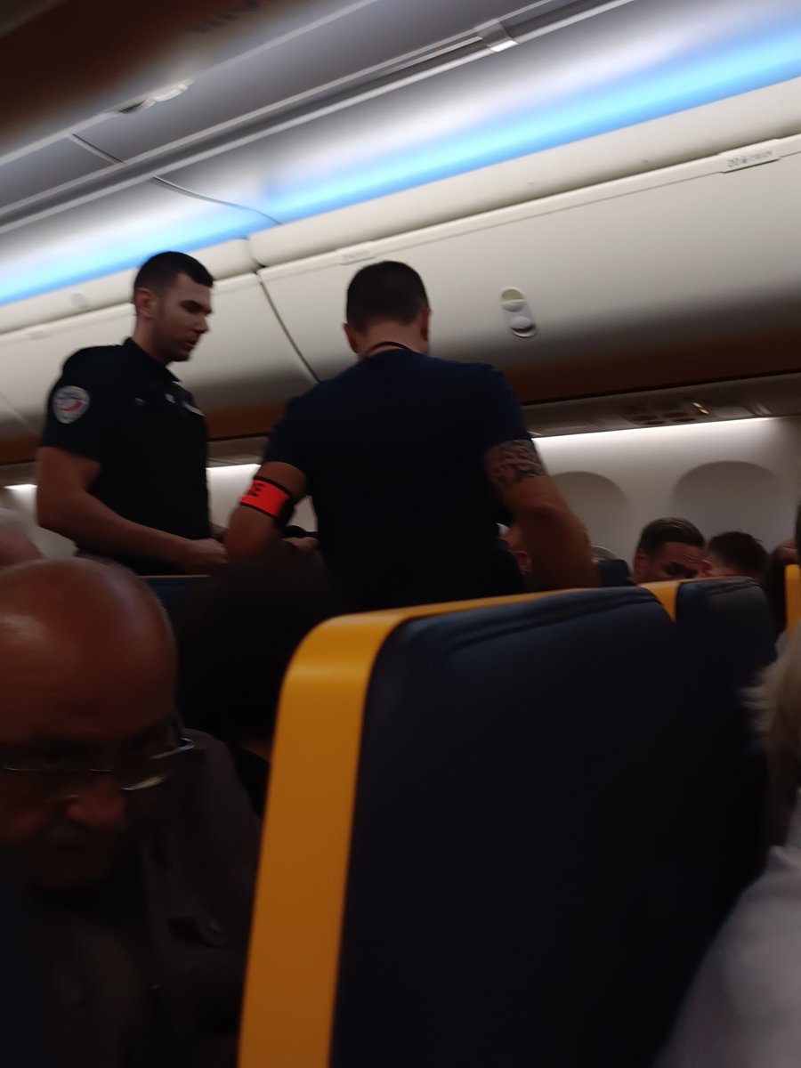 Lady Lawson of Galloway living in Nerja 💚 #FBPE tweet media