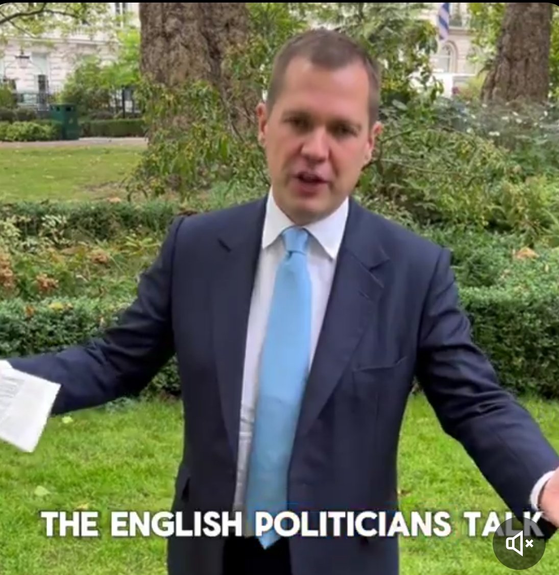 Patriotism is...

Painting over Disney murals designed only to make terrified children feel less scared in the truly horrific circumstances they find themselves in

Makes you proud to be English doesn't it? 

#RobertJenrick

🏴󠁧󠁢󠁥󠁮󠁧󠁿🦁🏴󠁧󠁢󠁥󠁮󠁧󠁿🦁🏴󠁧󠁢󠁥󠁮󠁧󠁿🦁