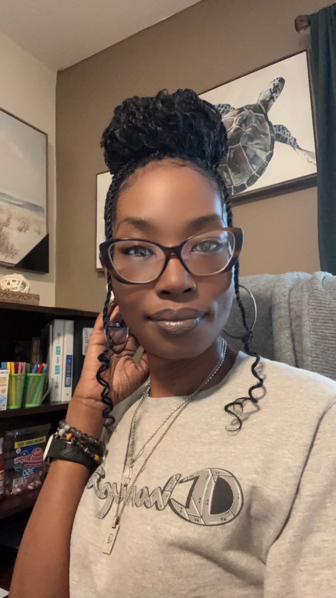 Fiery_Untouched's tweet image. Living My Best Life!!! 🦋🪄🪬
#SingleEdition 💋💚