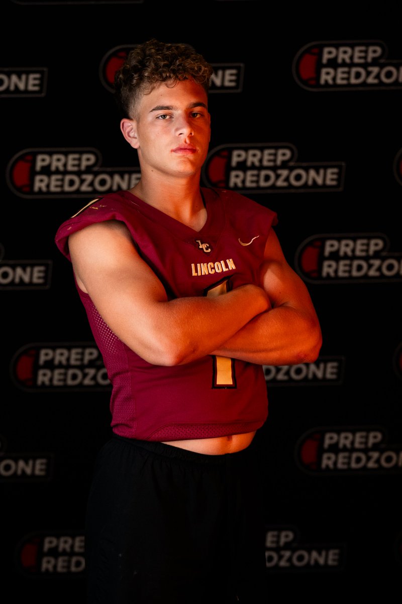 🏈PRZ-OK Player Of The Year Watchlist🏈
<a href="/MasonTorres27/">Mason_Torres</a> - LB - <a href="/LCStulsa_FB/">Lincoln Christian Football</a> 
Lincoln's Defense Has Been Dominant &amp; Torres Is Leading The Way, Averaging Over 10 Tackles Per Game &amp; An INT In Each Game. 
👇🔗FULL BREAKDOWN🔗👇 #OKPreps 
prepredzone.com/2024/09/prz-ok…