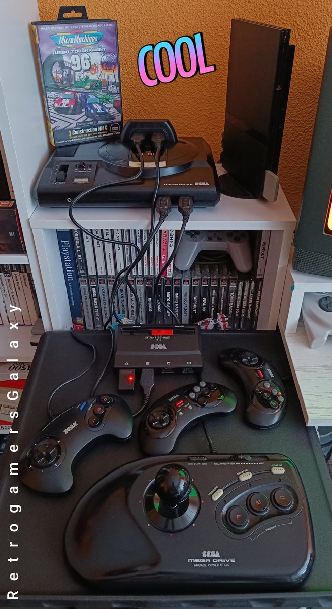 retrogamgalaxy's tweet image. Feliz fin de semana retrogamers!
Y no vayáis a negar que echar la tarde de Viernes solo en casa jugando online, es menos divertido que echarla acompañado como se hacía en los 90... 😁
#Sega, #Megadrive, #Codemasters, #MicroMachinesTurboTournament96, #MultijugadorLocal