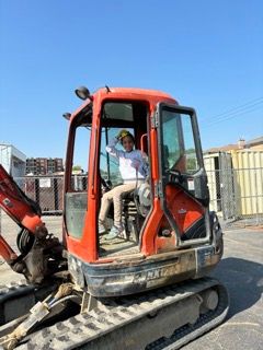 PennoyerSchool's tweet image. Thank you Troop Contracting and Norman Mechanical taking time out of your busy schedule for our students!  Great way to end the week!! #PennoyerPride