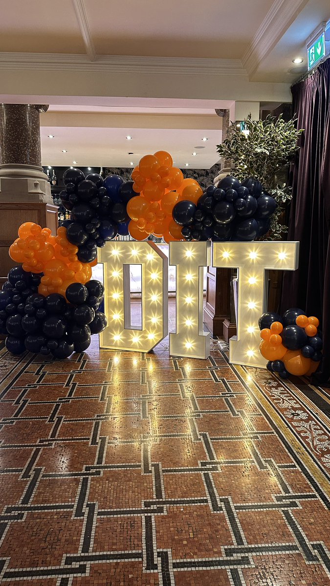 DITLeeds (@ditleeds) on Twitter photo 🎉 The stage is set and we’re ready for a night of celebration at the #DITColleagueAwards2024
Stay tuned for live updates! ✨
<a href="/LeedsHospitals/">Leeds Teaching Hospitals</a> 🎉 The stage is set and we’re ready for a night of celebration at the #DITColleagueAwards2024
Stay tuned for live updates! ✨
<a href="/LeedsHospitals/">Leeds Teaching Hospitals</a>