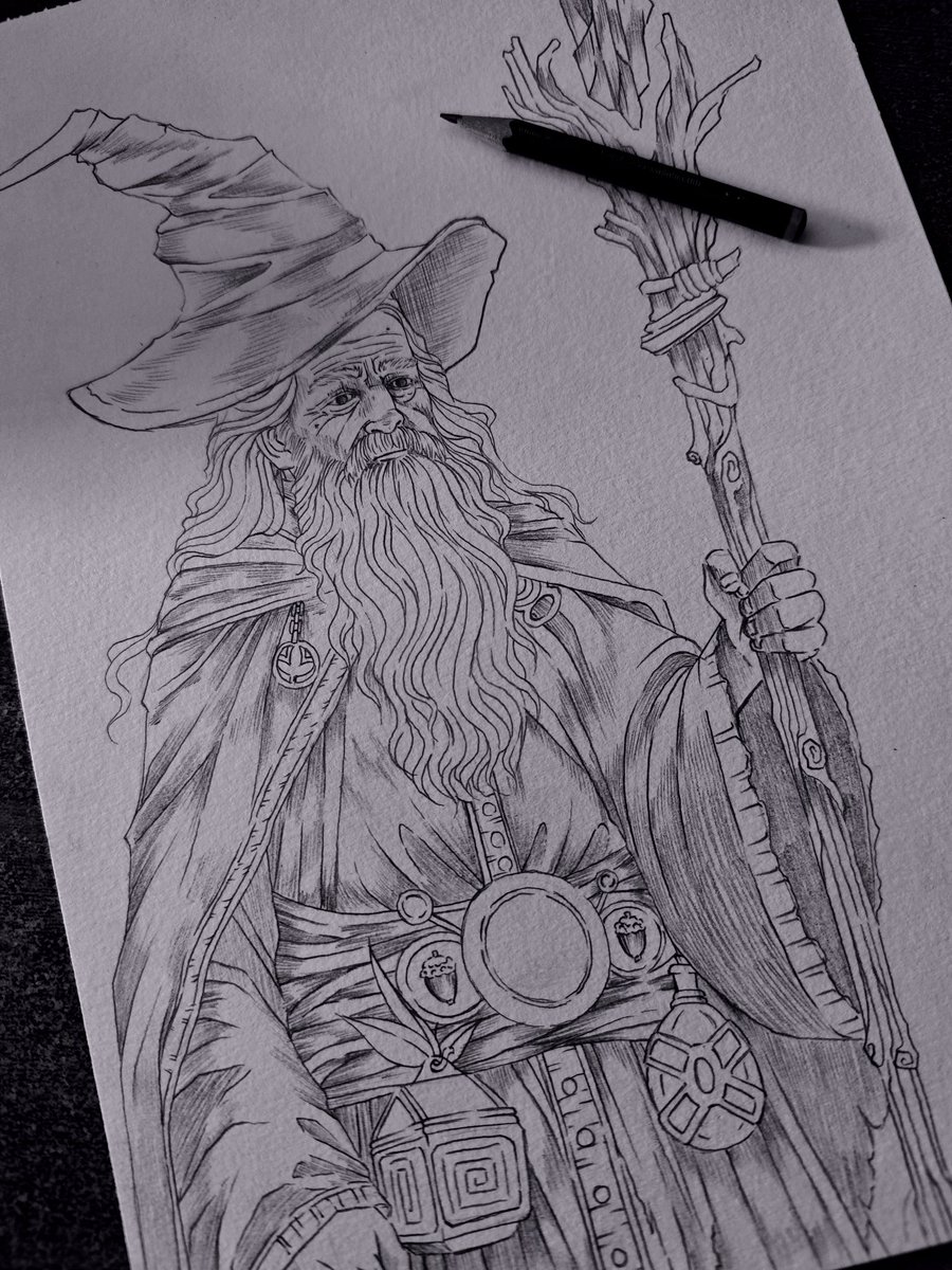 MorganeBultez's tweet photo. J'étais bien inspirée aujourd'hui devant LOTR ⚔️✏️ https://t.co/0tL4vzcfZx