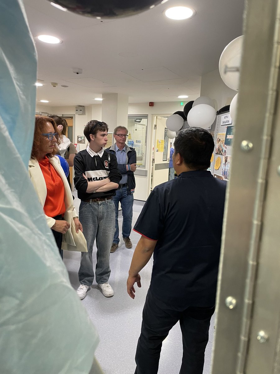 Mater Hospital Mission (@matermission) on Twitter photo <a href="/NIU_MaterHosp/">National High Level Isolation Unit (Mater Hosp)</a> <a href="/MaterLearn/">Mater Hospital Learning & Development</a> <a href="/MaterNursing/">Mater Nursing Team</a> <a href="/MaterTrauma/">Mater Hospital Trauma</a> So informative & engaging - well done NIU Team👏 <a href="/NIU_MaterHosp/">National High Level Isolation Unit (Mater Hosp)</a> <a href="/MaterLearn/">Mater Hospital Learning & Development</a> <a href="/MaterNursing/">Mater Nursing Team</a> <a href="/MaterTrauma/">Mater Hospital Trauma</a> So informative & engaging - well done NIU Team👏