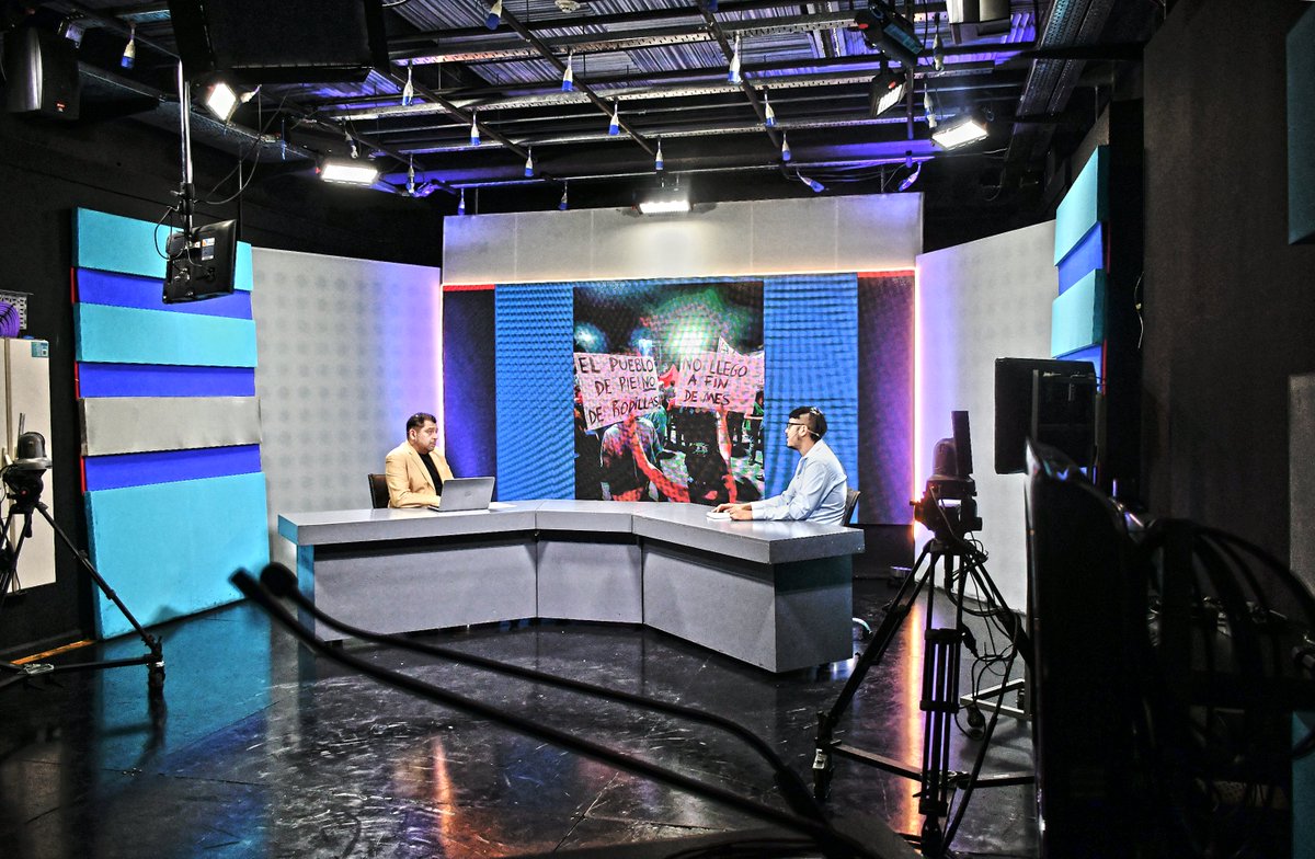 aciertoerror's tweet image. ACIERTOS &amp;amp; ERRORES 📺

Esta noche, desde las 22, por @somosambatv Canal 7 de Cablevisión, nos visitan en el piso  @gustavoflopez, Presidente de la Concertación FORJA y a Ana María Castro, referente del colectivo de Periodistas Argentinas.