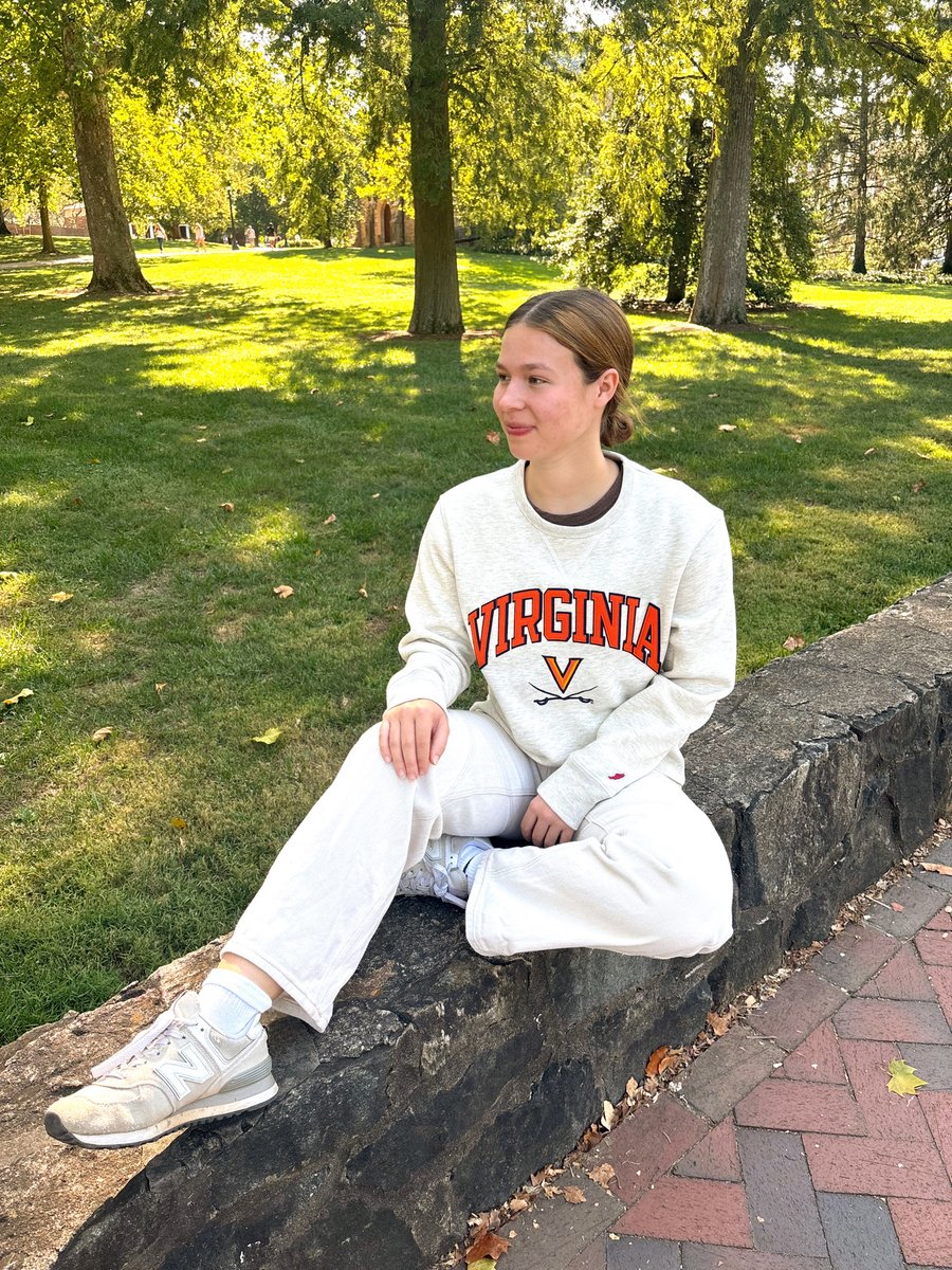 Oatmeal everything 😍 This Oatmeal Seal Quarter Zip and Oatmeal Stadium Crew are both incredibly soft and warm. Which one will you be wearing all fall long? 🍂