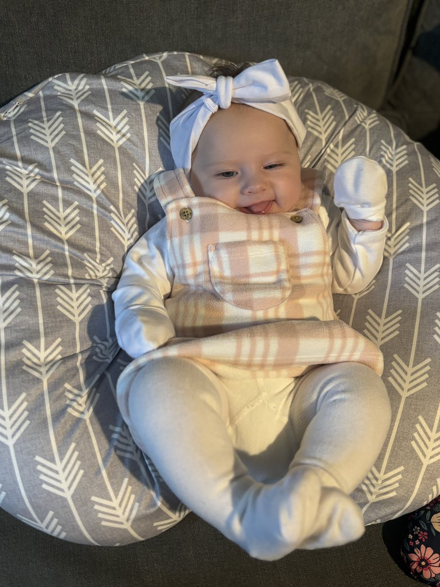 GeorgieDunt's tweet image. We got the cutest girl @8udge 😍