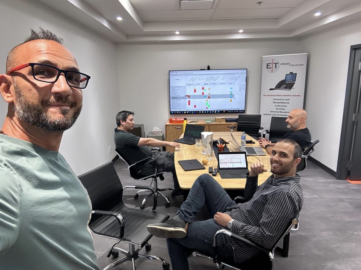 EMAK_Telecom's tweet photo. Wrapping up the week strong with the team!
Great ideas, productive conversations, and exciting plans ahead. 💼💡

La semaine se termine en beauté avec l'équipe !
De grandes idées, des conversations productives et des projets passionnants en perspective. Bon week-end à tous ! 💼💡 https://t.co/LYrWCXhODZ