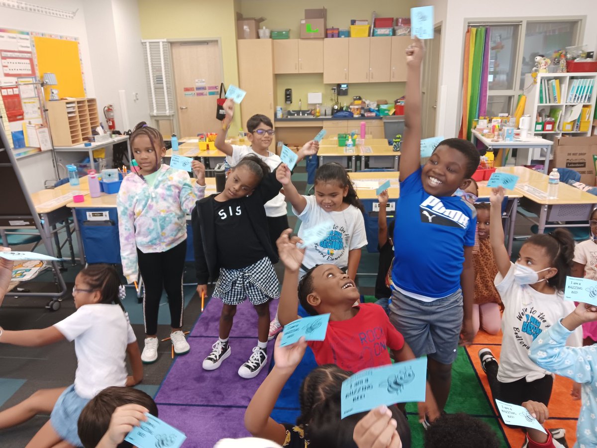 Kimberly Mayo (@imayoteach) on Twitter photo When you have Perfect Attendance for 7 straight days, you deserve a Bedford buck and a treat from the AET! Congrats, Mrs. Lewis' 1st graders! #engagement <a href="/BedfordElem/">Bedford Elem</a> #attendancematters When you have Perfect Attendance for 7 straight days, you deserve a Bedford buck and a treat from the AET! Congrats, Mrs. Lewis' 1st graders! #engagement <a href="/BedfordElem/">Bedford Elem</a> #attendancematters
