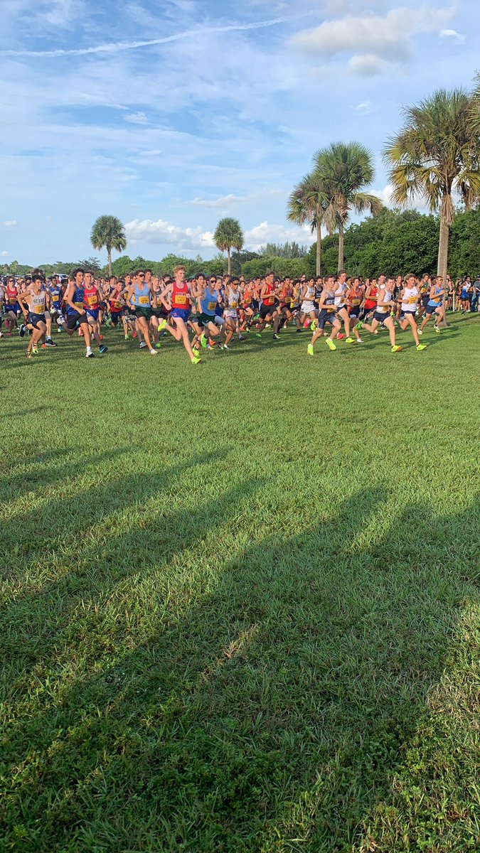 Spanish River Runs (@srruns) on Twitter photo 1A/2A Boys Varsity are off! 1A/2A Boys Varsity are off!
