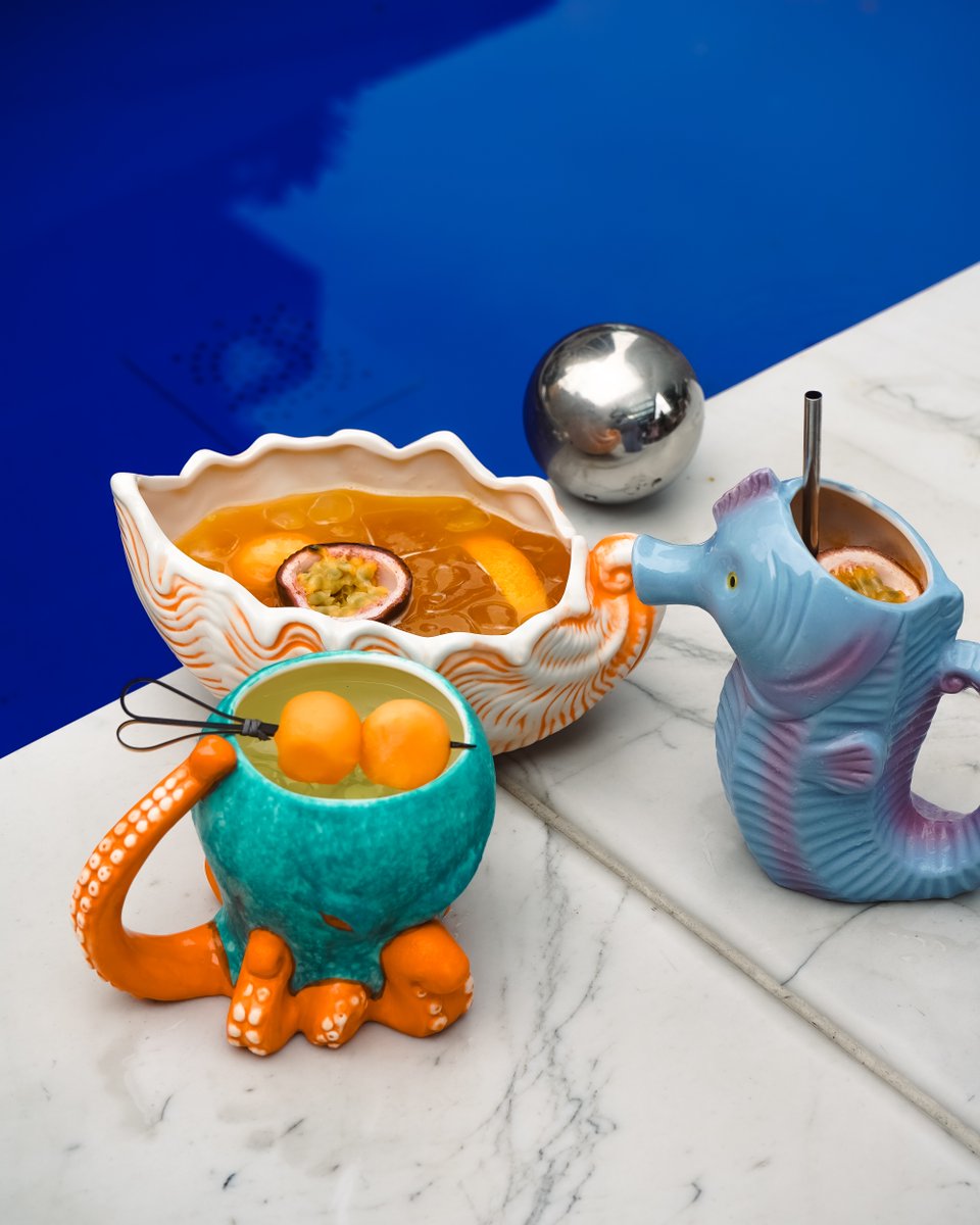 TGIF! Dive into the depths of cocktail creativity at Lavantine Rooftop Bar! 🌊🍸 Their new ocean-inspired drink collection, ‘Chapter III,’ explores the mysteries of the deep with vibrant, flavour-packed libations.  🏙️🍹

View the new cocktail menu here: lavantine.ca