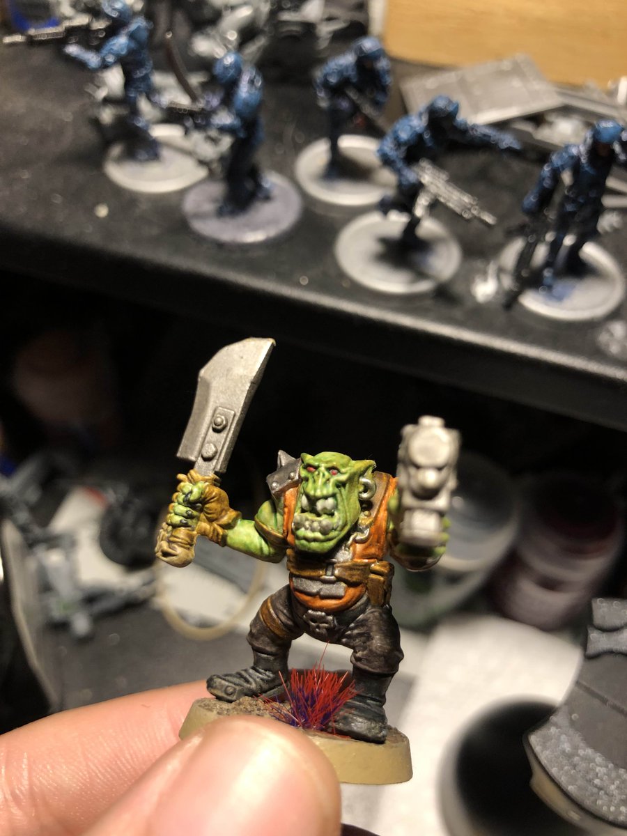 DarkerHorseArt's tweet photo. A personal piece; an ork that's part of a kill team that I'm working on!

#tabletop #miniature #mini #queerart #warhammer40k #warhammer #40k #paintingminiatures https://t.co/odheuJMnxe