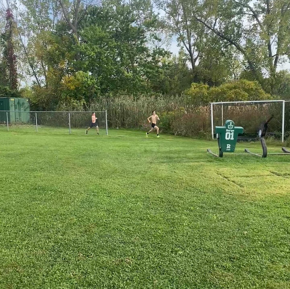 WNXCTF's tweet image. Varsity taking this weekend off from racing, this gave us a good chance to get a hard race simulation pace workout in!!!! 

6x800 @ goal 5k pace with 400 jog recovery! 

ABSOLUTELY CRUSHED IT! 

JV races at East Aurora tomorrow!