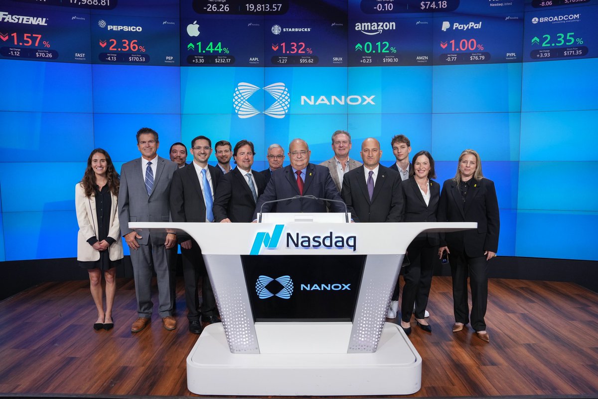 nanox_vision's tweet photo. Today, Nanox leaders rang the @NasdaqExchange closing bell.

The milestone recognizes four years as a public company. Here's to revolutionizing healthcare with cutting-edge medical imaging tech!

https://t.co/gyowuCK5xw

#Nanox #Nasdaq #MedTech #ClosingBell https://t.co/9W0XALh9Rl