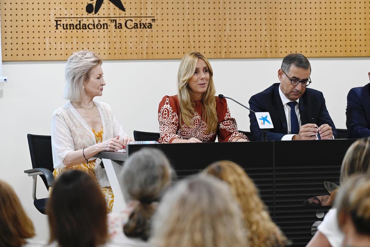 Interantes Jornada de Inclusión y Cuidados a los Mayores con Discapacidad en la <a href="/FundlaCaixa/">Fundación ”la Caixa”</a> 
Generando alianzas entre la administración regional, municipal, las entidades del tercer sector, la <a href="/UMU/">Universidad Murcia</a> y profesionales 
<a href="/PolitSocialMur/">Consejería de Política Social Familias e Igualdad</a> <a href="/dsocialesmurcia/">Servicios Sociales Ayto. Murcia</a> <a href="/AytoSaludMurcia/">Servicios Municipales de Salud. Ayto Murcia</a> <a href="/AytoMurcia/">Ayuntamiento de Murcia</a>