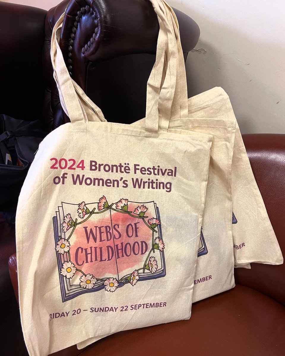 Clare Wallace tweet media